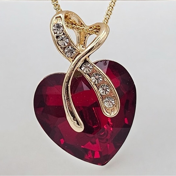 NWT Zaxie Gold Tone Necklace with a Red Rhinestone Heart - Picture 1 of 6